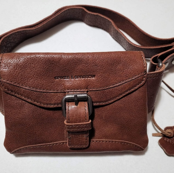 Spikes and Sparrow Brown Leather Belt Bag - Picture 2 of 7
